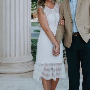 Bcbgmaxazria white dress- medium